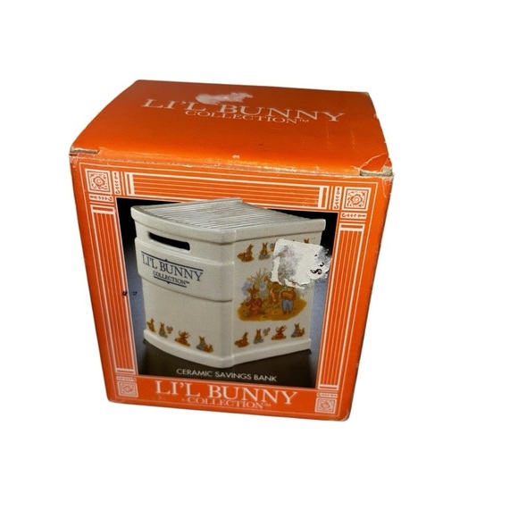 Vintage Lil Bunny Bank - Picture 2 of 11